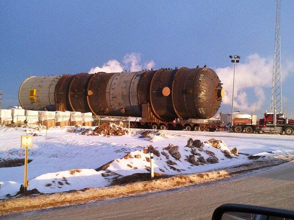 Heavy cargo from Jakarta to Alberta Oil Sands via Houston