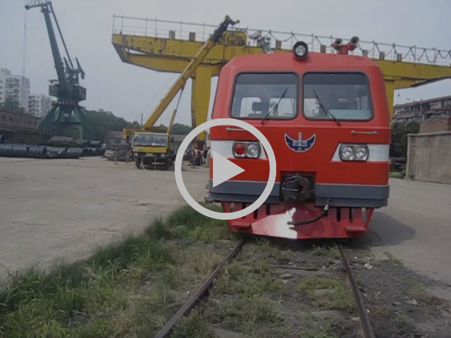 Loading of a mining equipment from Chongqing, Sichuan, China to Siberia
