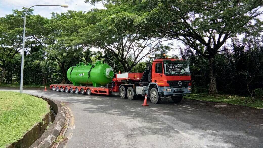 Jasra Logistics Transportation of Pressure Vessel from Miri Port, Sarawak to Brunei Refinery